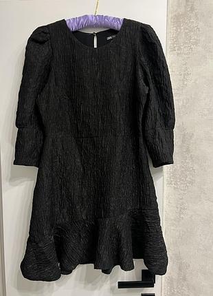 Коротка жіноча сукня zara чорна
