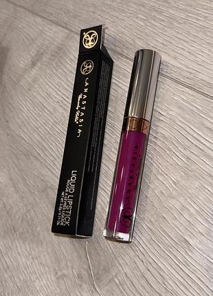 Блиск для губ в розкішному відтінку anastasia beverly hills рідка помада