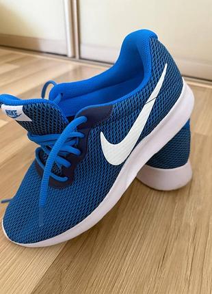 Кросівки чоловічі nike tanjun сині