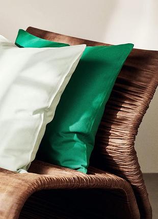 Декоративные наволочки h&m home (2 шт), новые зеленые
