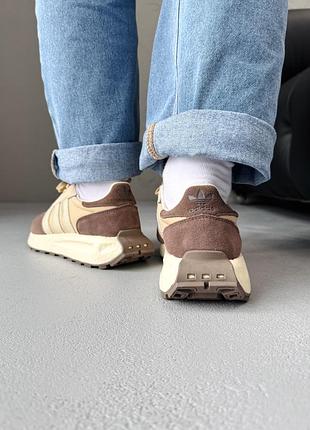Кросівки жіночі adidas retropy e5 beige/brown 3