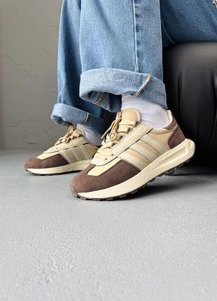 Кросівки жіночі adidas retropy e5 beige/brown 5