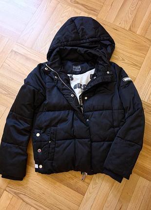 Куртка жіноча guess чорна