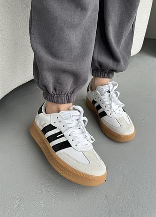 Кроссовки женские adidas samba xlg white/black gum