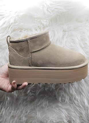 Уггі жіночі на платформі ugg ultra mini 3