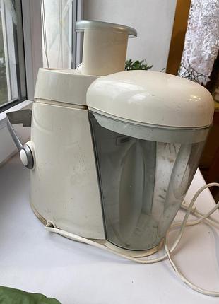 Соковитискач moulinex frutti pro