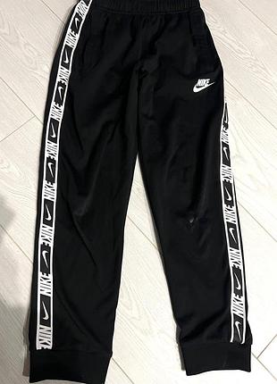 Спортивні штани nike dri-fit з лампасами (оригінал, підліткові / на зріст 137–147 см)