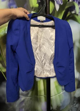 Жіночий укорочений піджак електрик синій h&m