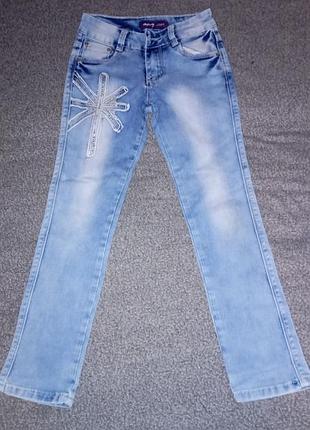 Джинсы на девочку бренда many jeans