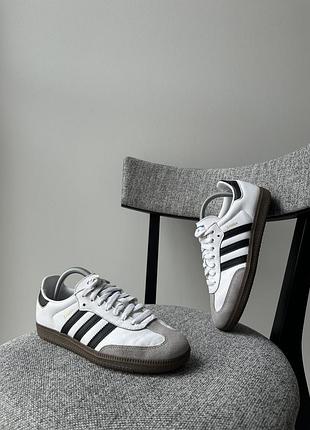 Осінні класичні трендові кросівки кеди взуття adidas samba