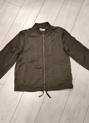 Детская лёгкая куртка-бомбер бренда h&m 3