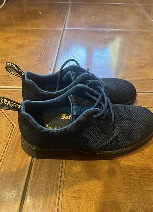 Туфлі жіночі dr. martens сині текстильні
