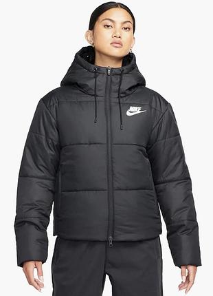 Куртка жіноча nike чорна дута з капюшоном