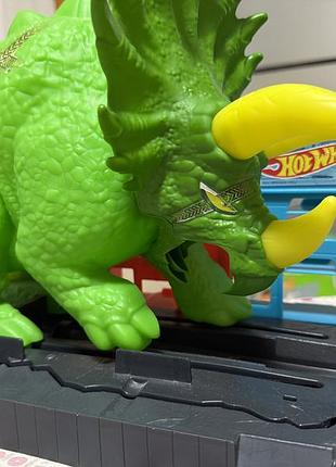 Автомобільний трек hot wheels triceratops
