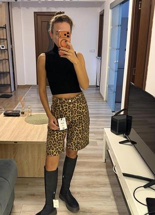 Леопардові бермуди bershka xs 3