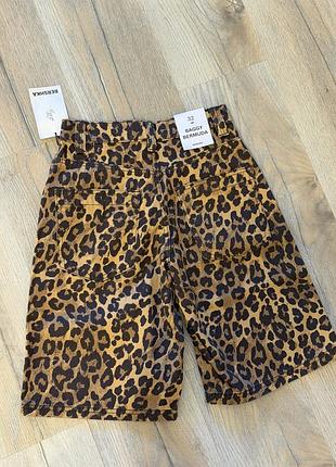 Леопардові бермуди bershka xs 8
