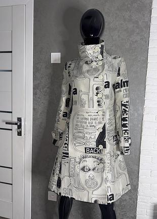 Плащ пальто desigual , s