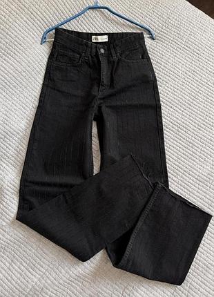 Джинсы zara со стразами в полоску размер 34 xs