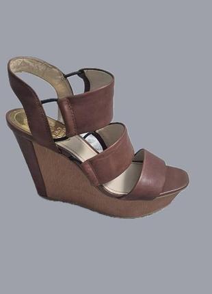 Жіночі босоніжки vince camuto niskera коричневі, розмір 37 (23.5 см), шкіра
