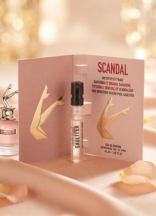 Парфюмированная вода женская jean paul gaultier scandal eau de parfum (миниатюра / пробник), 1.5 мл - сладко-свежий шипровый аромат с медовыми нотами