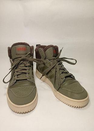 Кросівки adidas хакі
