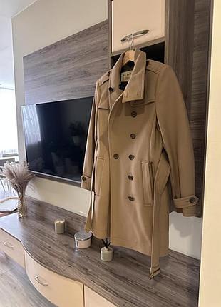 Пальто burberry для жінок на осінь, розмір s, колір бежевий