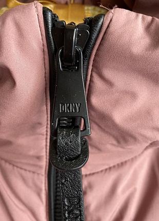 Жіноча зимова куртка dkny 7