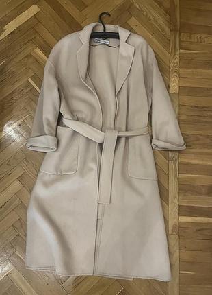 Жіноче пальто zara бежеве