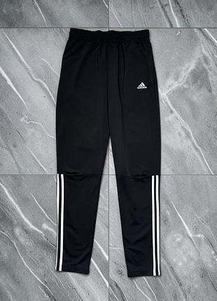 Штани спортивні adidas на 176 см 15-16 років