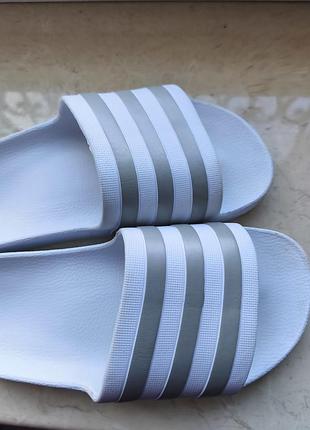 Оригінальні шльопанці adidas 5