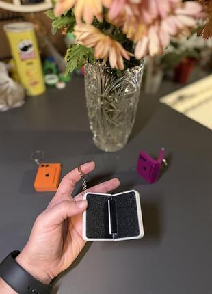 Оригінальний брелок iphone duo 2