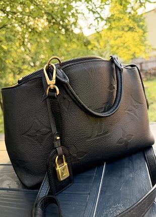 Сумка жіноча louis vuitton grand palais monogram empreinte leather чорна