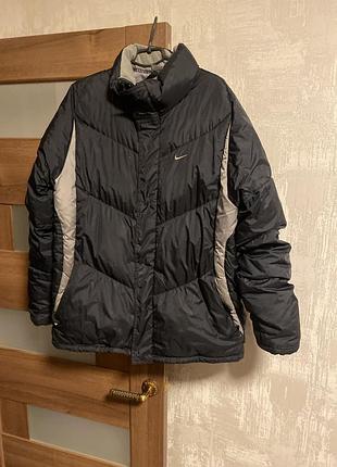 Класичний вінтажний пуховик nike sportswear down puffer jacket