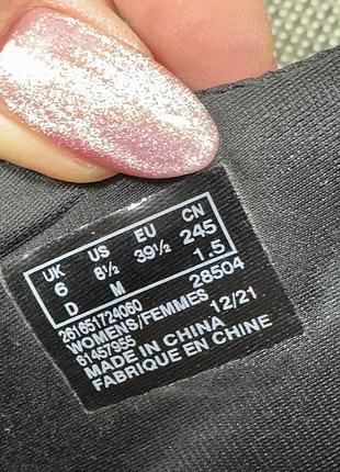 Оригінальні шкіряні кросівки clarks 3