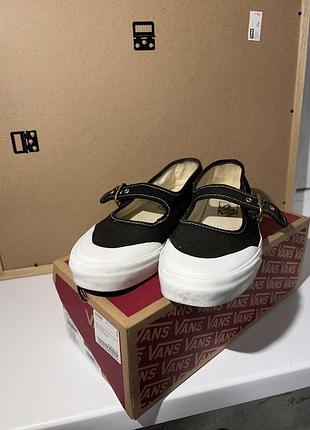 Туфлі жіночі vans мері джейн чорно-білі