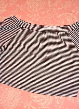 Кроп топ zara білий чорний у смужку