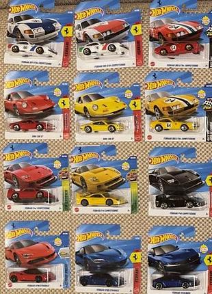 Колекційний набір моделей hot wheels з 16 ferrari 1:64