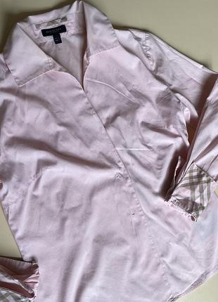 Сорочка burberry з v-подібним вирізом рубашка рожева