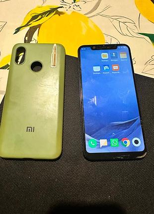 Xiaomi mi 8 8/128 полностью целый