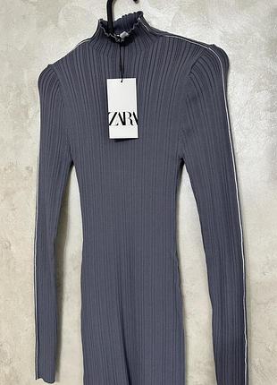 Сіра трикотажна сукня zara в рубчик (нова з біркою)