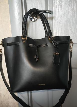 Оригинал! кожаная сумка michael kors blakely medium leather bucket bag (черная)