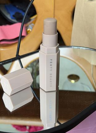 Консилер fenty beauty match stix matte contour skinstick 01 amber