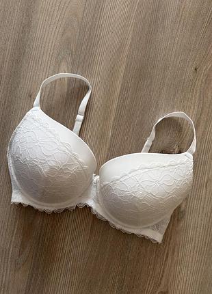 Білий бюст з мереживом пуш ап primark