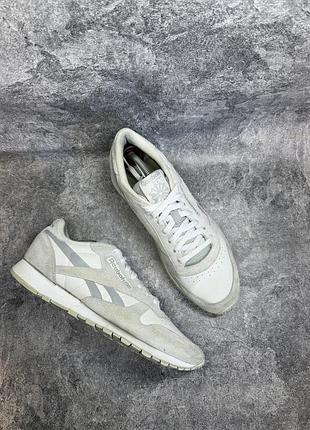 Оригінальні кросівки замшеві шкіряні reebok classic