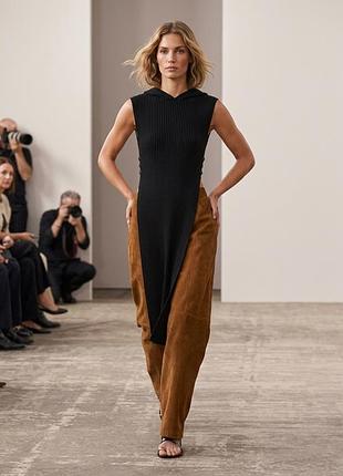 Трикотажний светр (туніка) в рубчик від zara