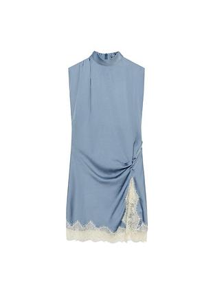 Коротка жіноча сукня zara блакитна атласна з мереживом xs