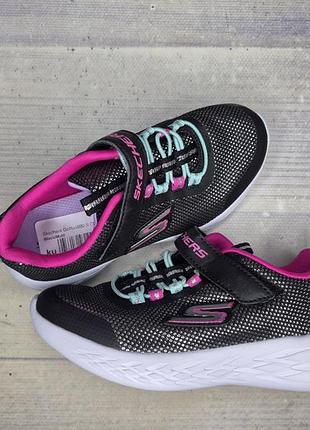 Кроссовки skechers
