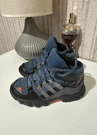 Черевики на хлопчика adidas оплата на карту