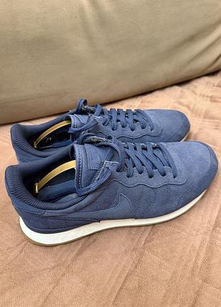 Чоловічі кросівки nike оригінал розмір 41 26,5 см натуральна шкіра