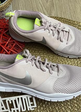 Жіночі кросівки nike wmns flex essential рожеві пудра  41р.-26,5см